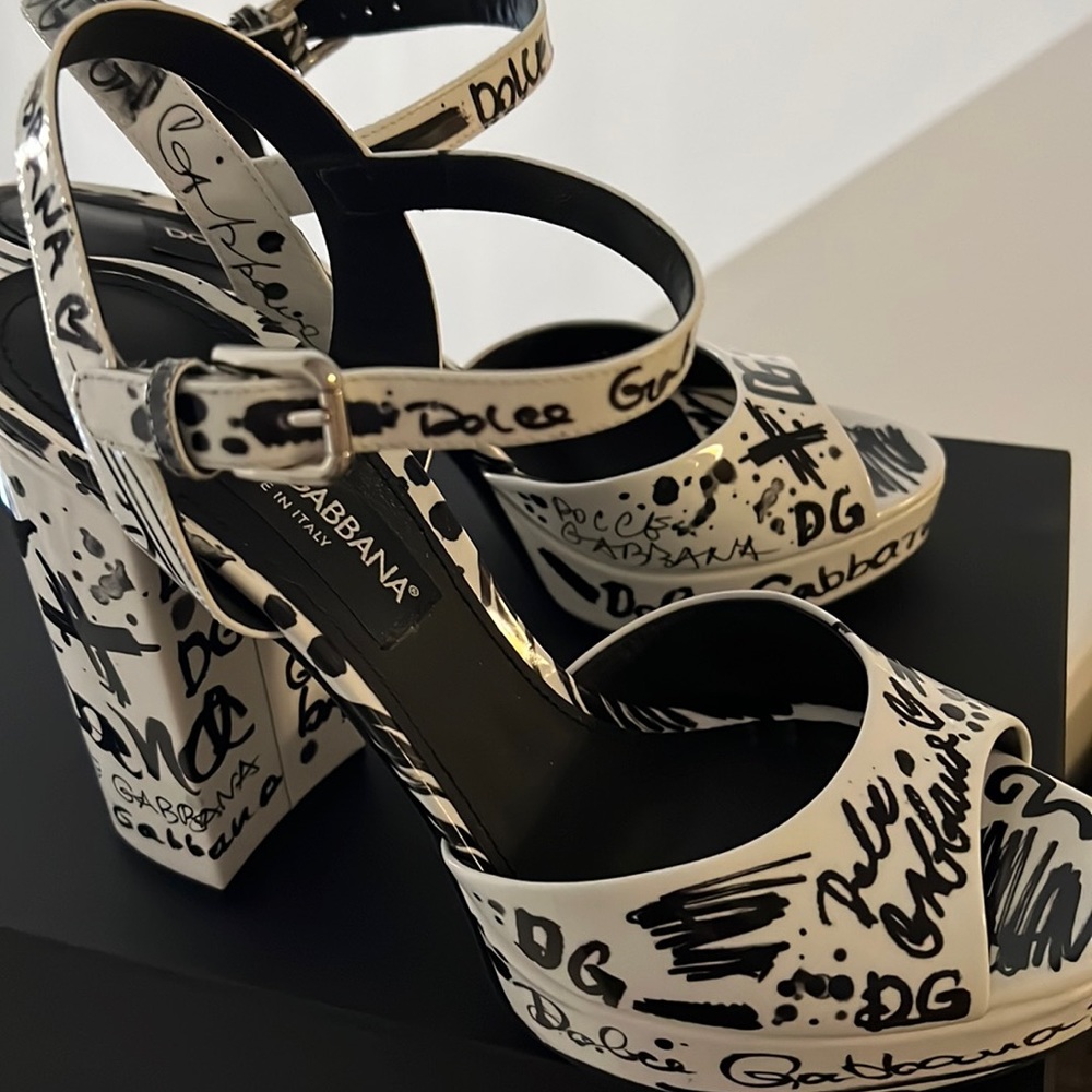 platform sandals Dolce&Gabbana logo-print
